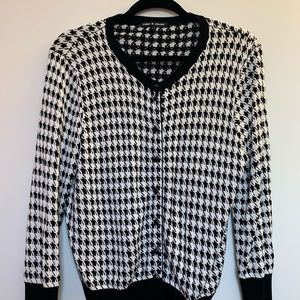 Hounds Tooth Cardigan Size L